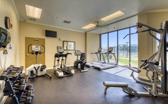 Building Photo - 497 Plantation Rd