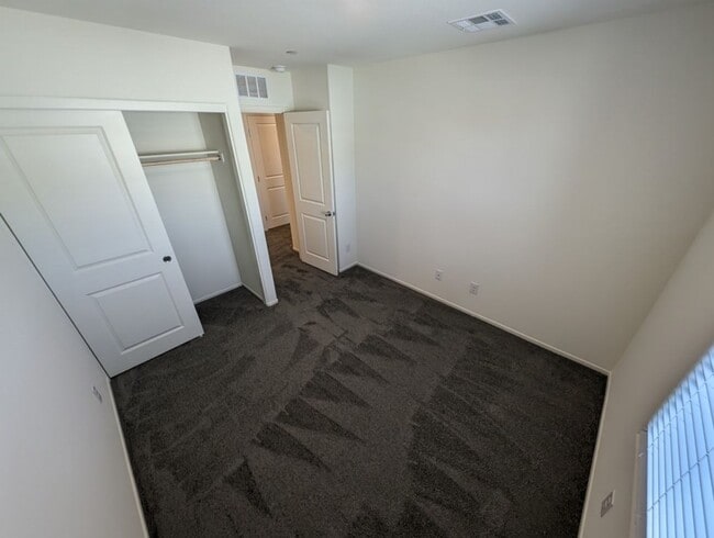 Building Photo - 6153 Aster Gdn St