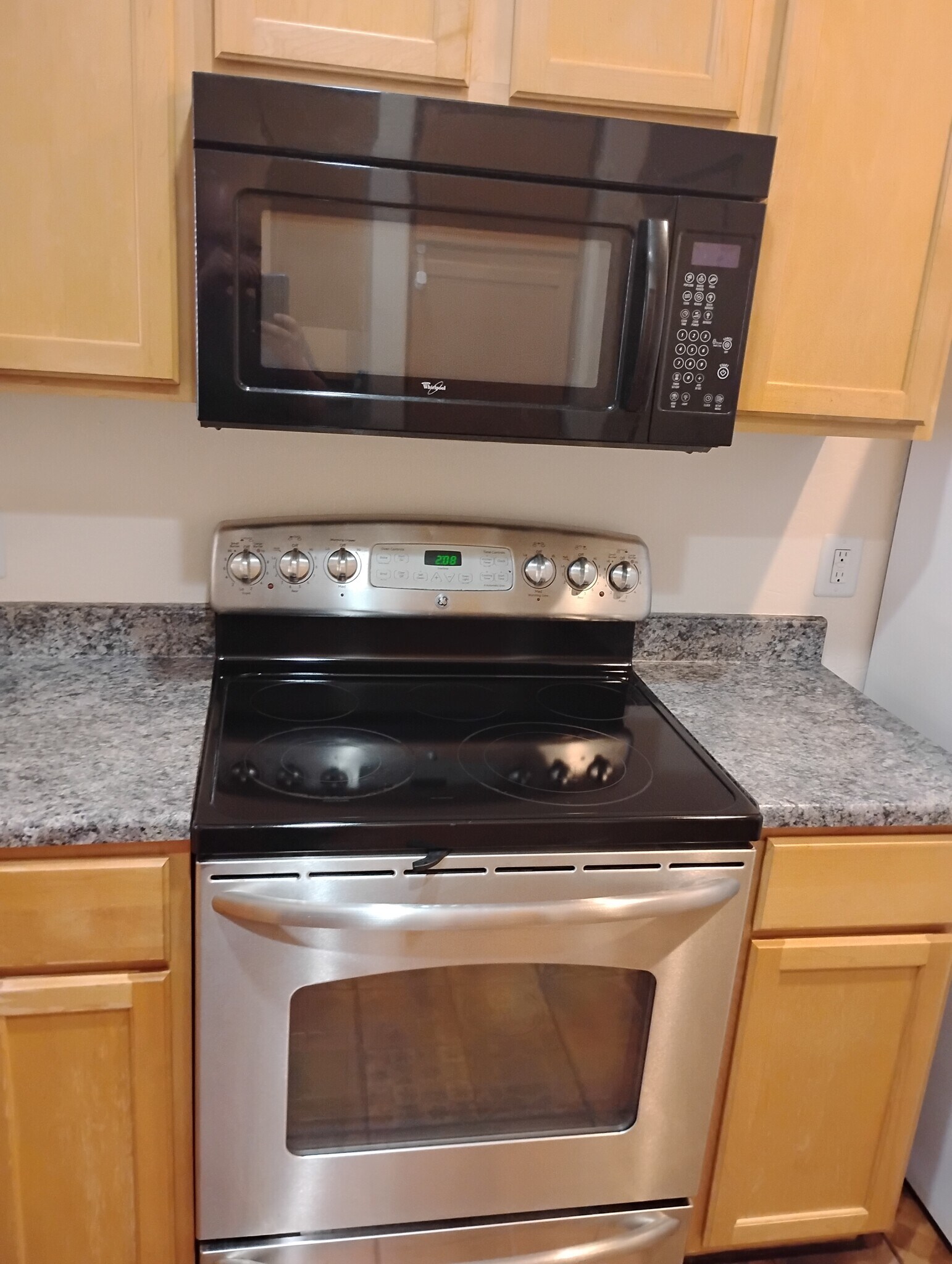 Building Photo - 16231 N 30th Ter