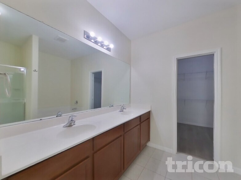 Building Photo - 640 Totem Trail Dr