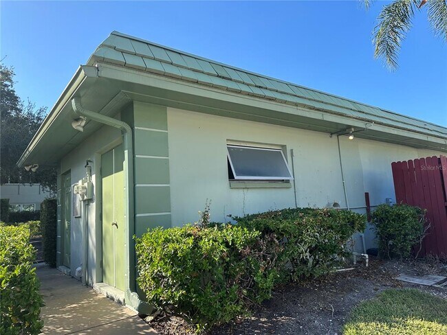 Building Photo - 1433 S Belcher Rd