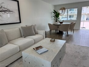 Building Photo - 1550 Gulf Shore Blvd N