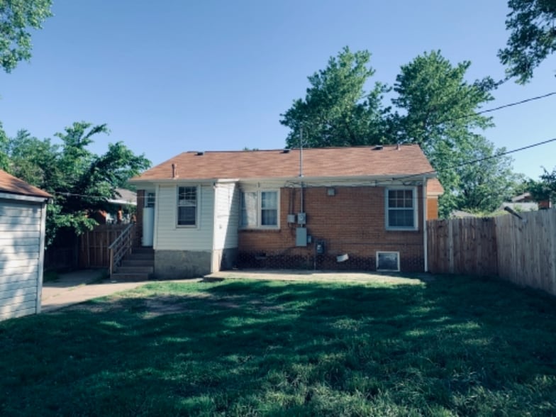 Building Photo - 4336 NW 18th St