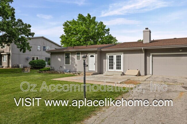 Building Photo - 13909 Falkirk Cir