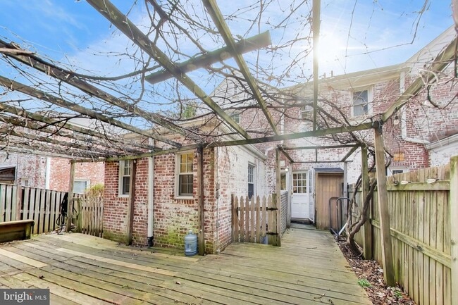 Building Photo - 5138 Nebraska Ave NW