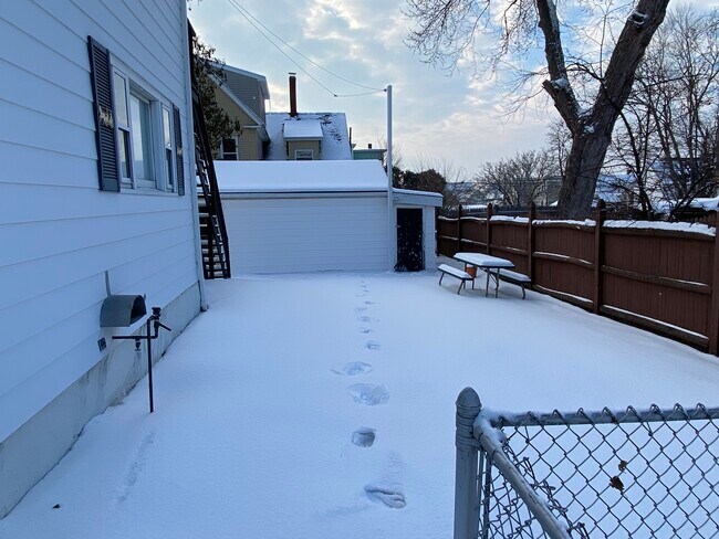 Back yard w/ shed & picnic table - 136 Hall St