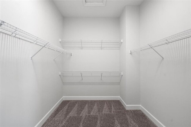 Building Photo - 15000 RedCove Pl