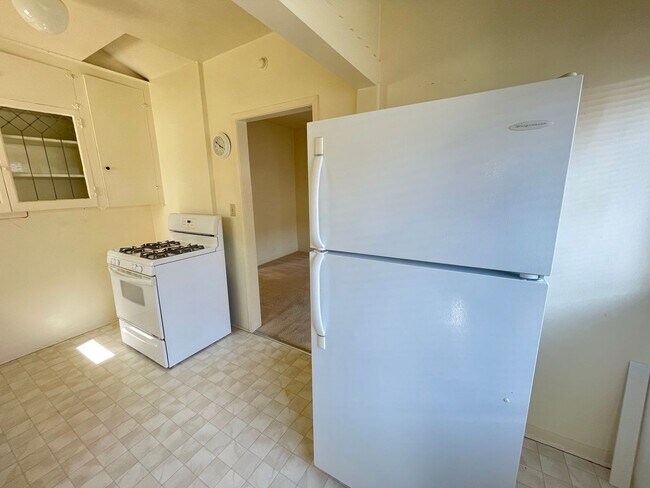 Building Photo - Southside Single Story Home