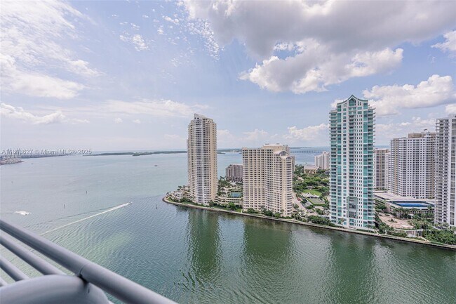 Building Photo - 335 S Biscayne Blvd