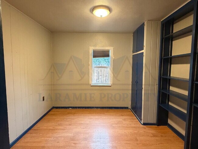 Building Photo - 811 S 23rd St