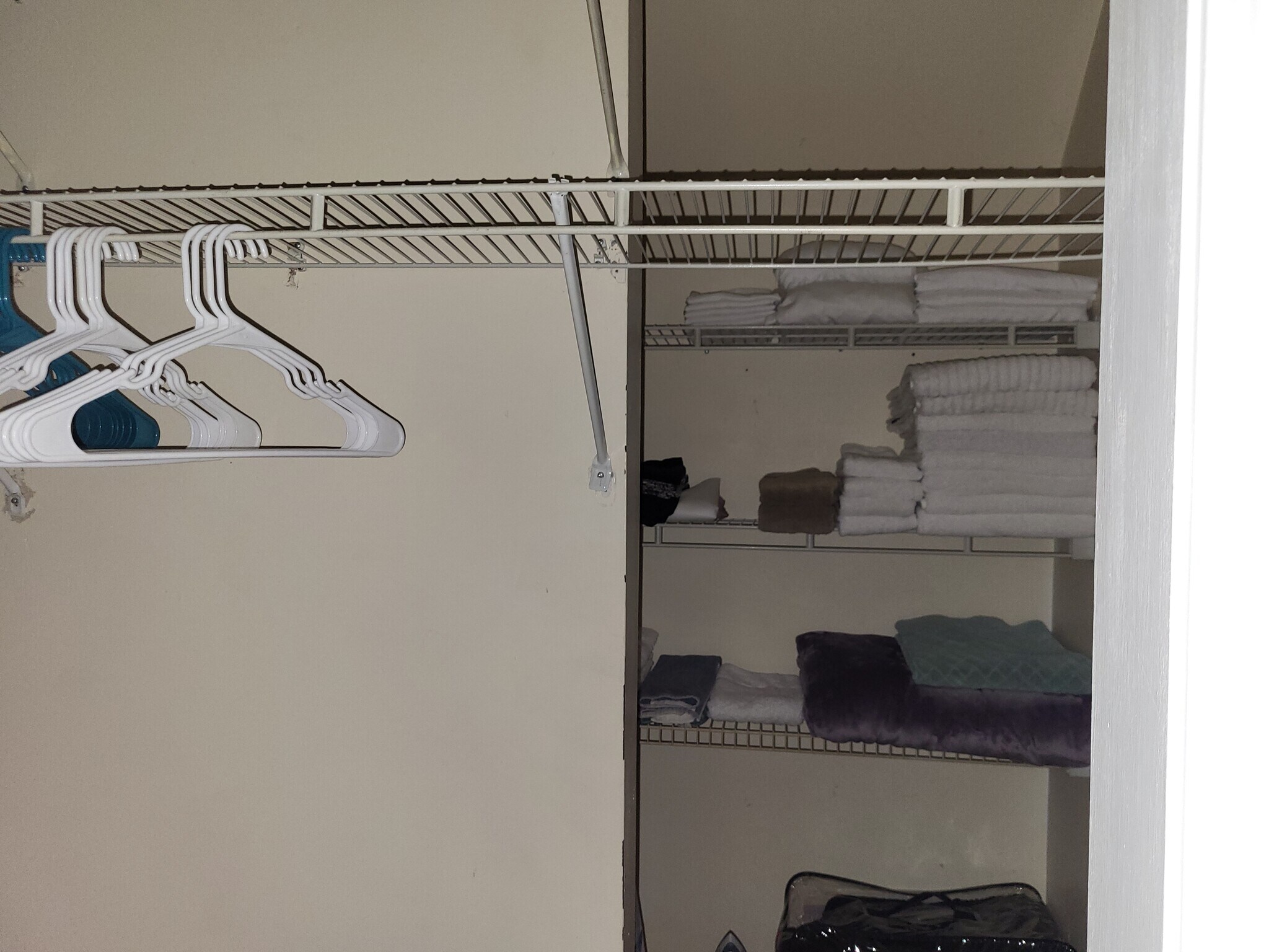 Closet - 335 Glendale Ave