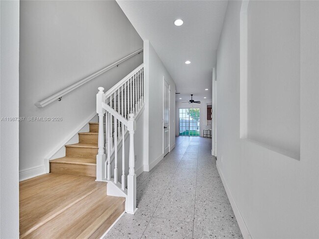 Building Photo - 475 Ocean Ridge Wy