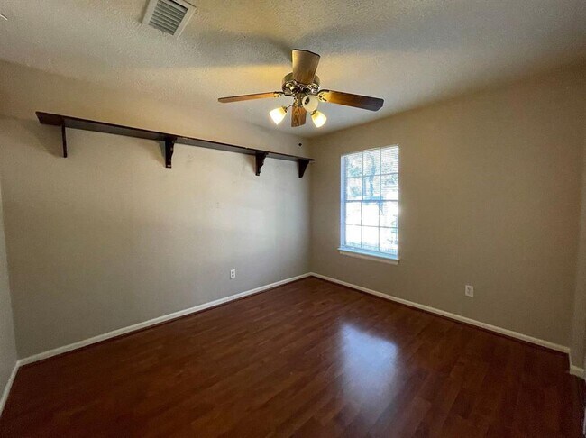 Building Photo - 88 W Rainbow Ridge Cir