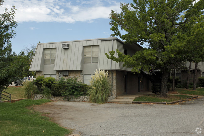 Building Photo - Huntington Place Apartments