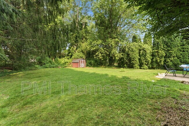 Building Photo - 33 Lodus Ct