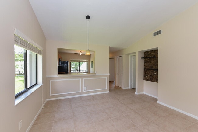 Building Photo - 2091 NW 21st Terrace