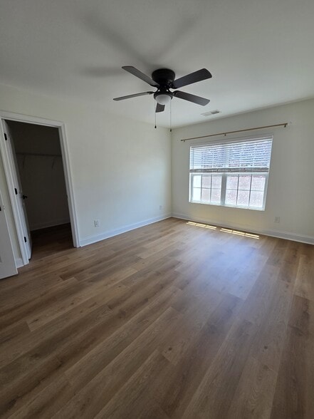 Building Photo - 8312 Compton Acres Ln