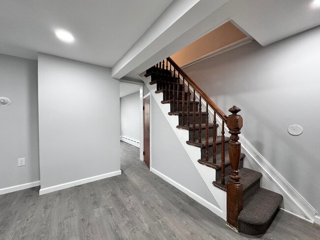 Building Photo - 6411 Durham Ave