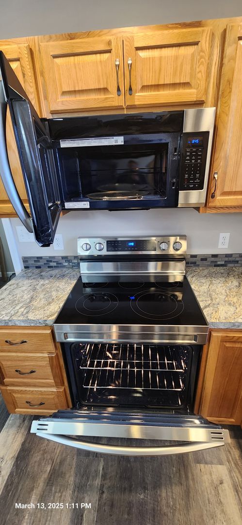 Building Photo - Very nice SW 3BR rancher in Washburn Rural schools