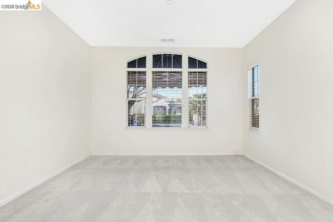 Building Photo - 1503 Bismarck Ln