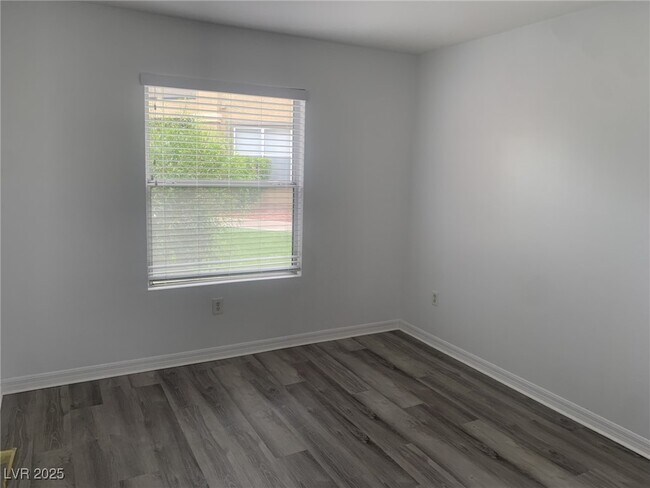 Building Photo - 2300 E Silverado Ranch Blvd
