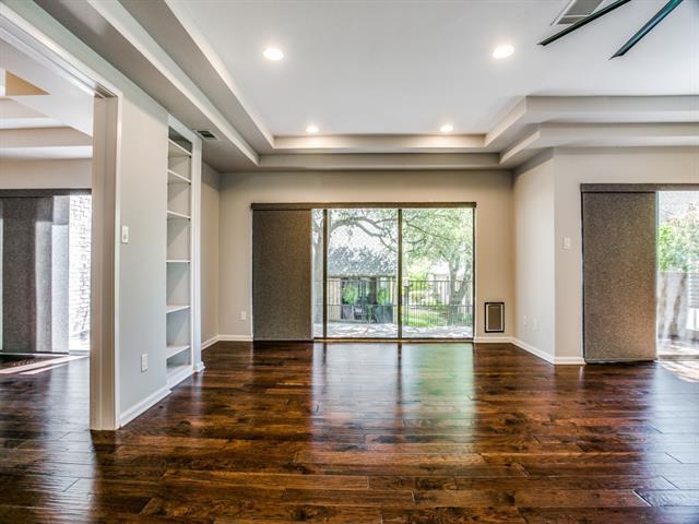 Building Photo - 4227 Brook Tree Dr