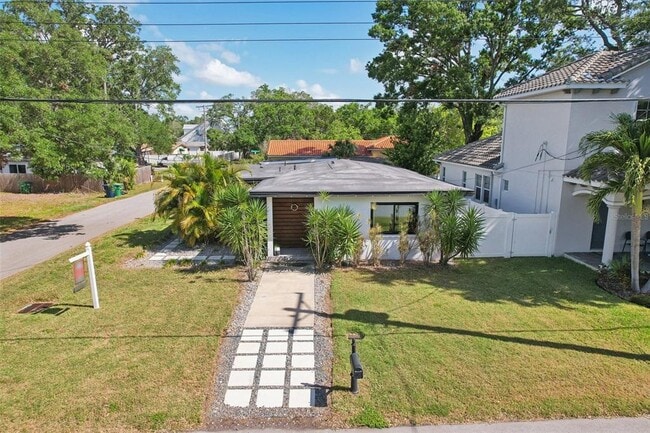 Primary Photo - 3131 W Fielder St