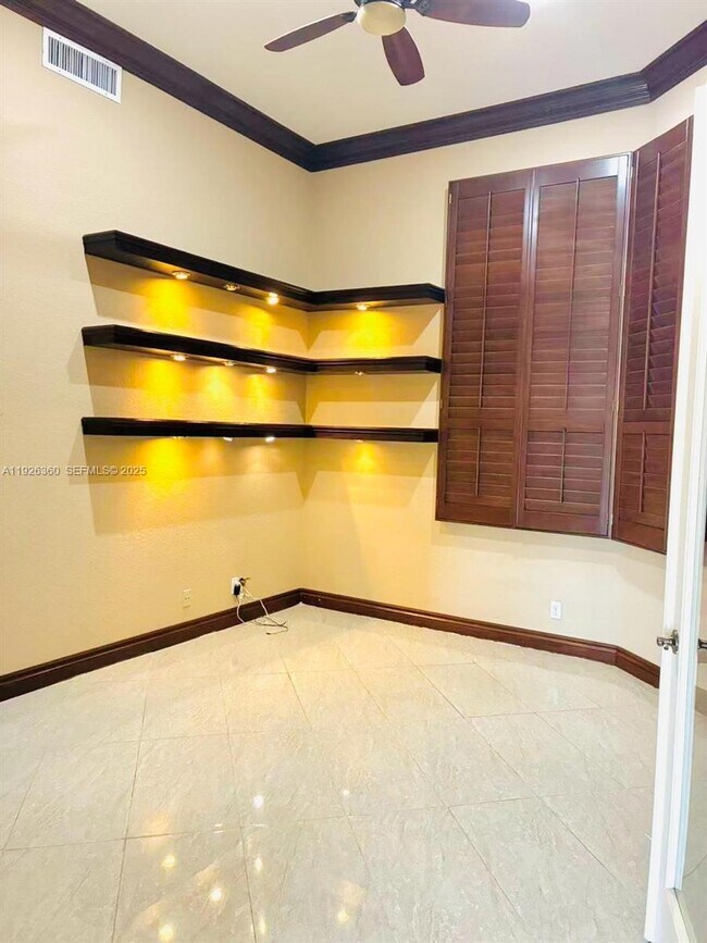 Building Photo - 5015 Stillwater Terrace