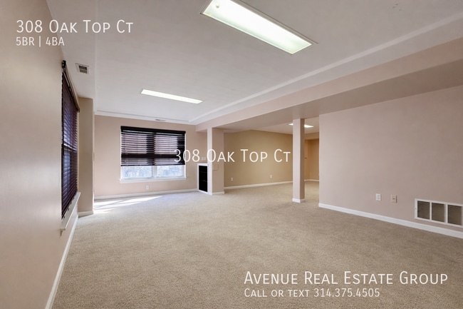 Building Photo - 308 Oak Top Ct