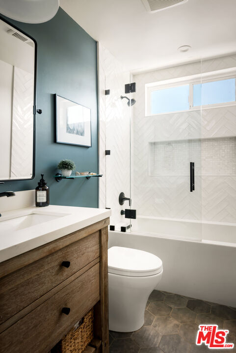 Building Photo - 28667 Acacia Glen St