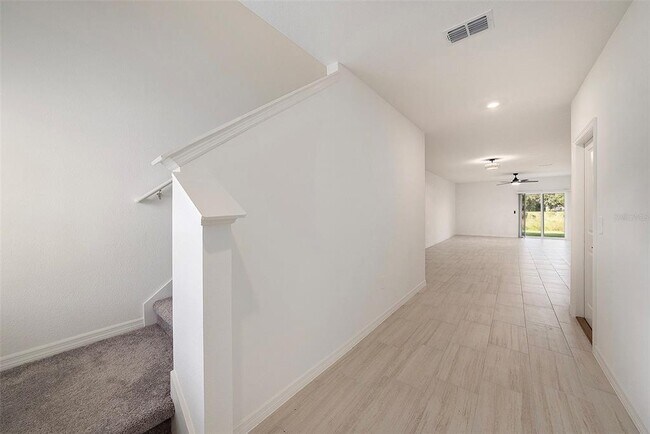 Building Photo - 35233 Gravelly Dr