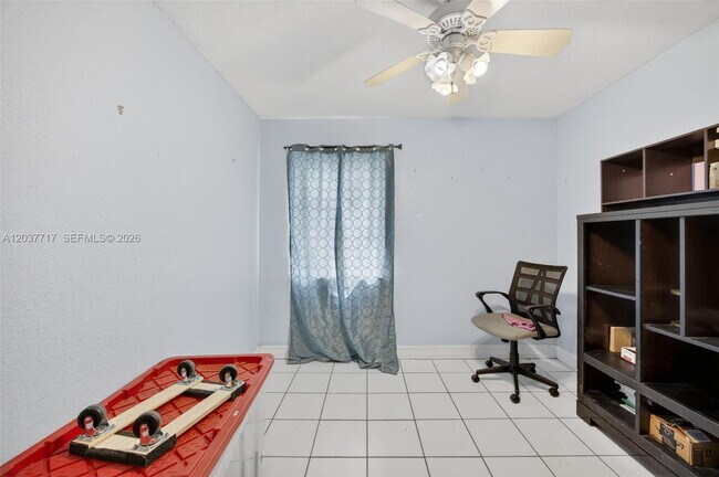 Building Photo - 313 NW 132nd Pl