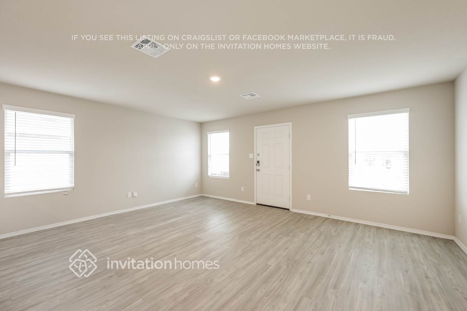 Building Photo - 4231 Southton Lk