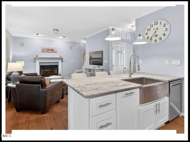 Building Photo - 5207 Tahoe Dr