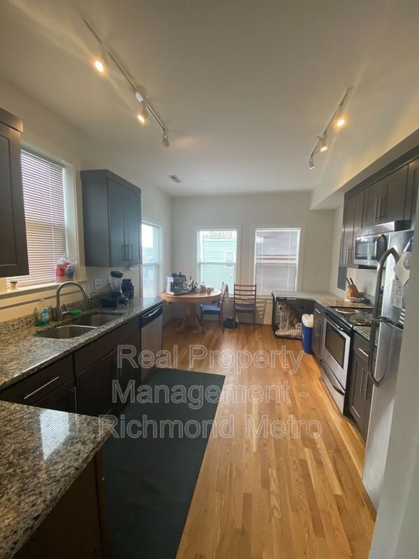 Building Photo - 1322 McDonough St