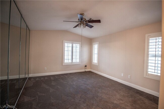 Building Photo - 9309 Scenic Mountain Ln