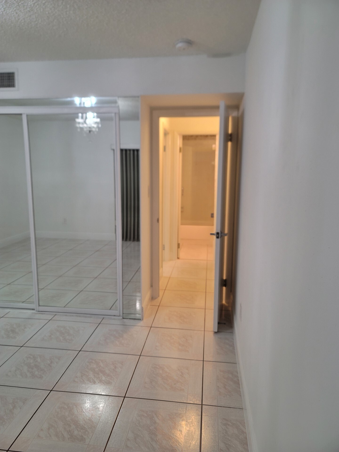 Building Photo - 8401 SW 107th Ave