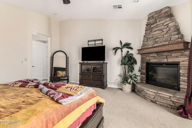 Building Photo - 2288 E Wisteria Dr