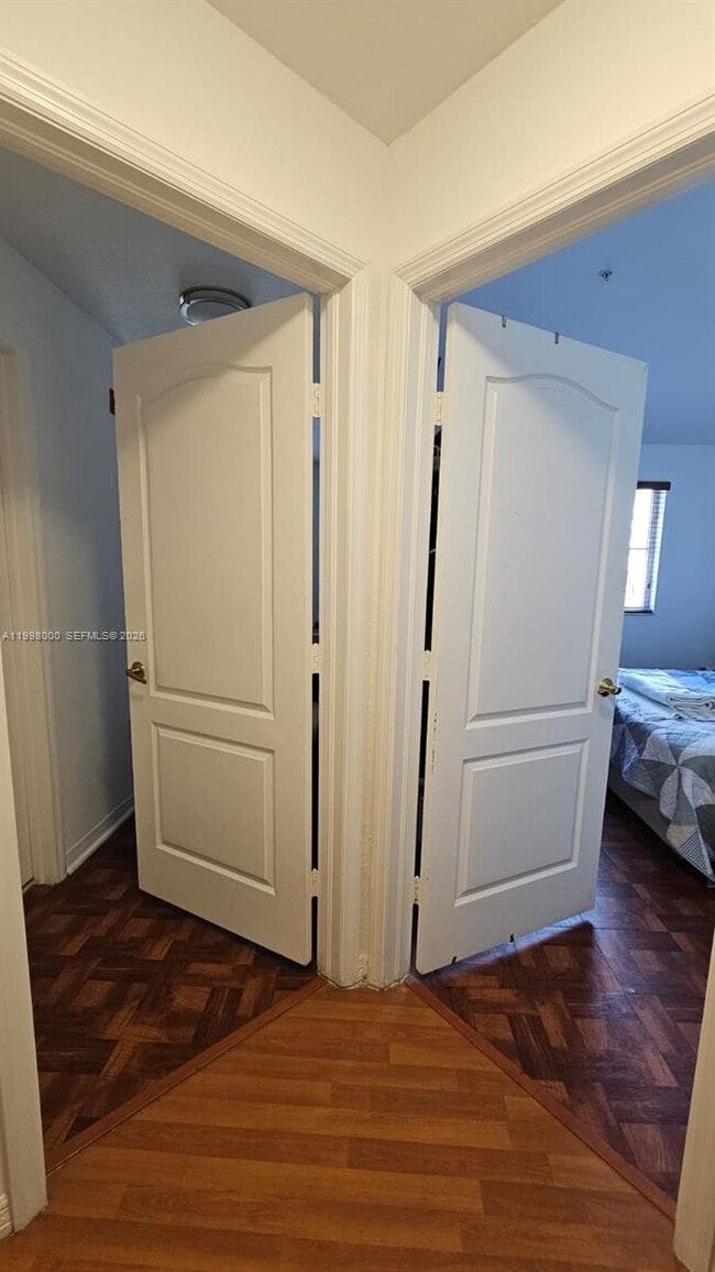 Building Photo - 8970 W Flagler St