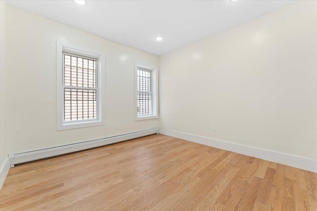 Building Photo - 2321 John F. Kennedy Blvd