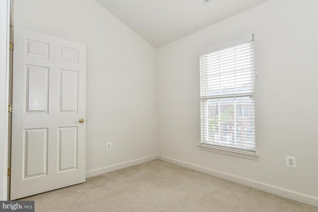 Building Photo - 4284 Park Green Ct