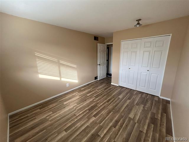 Building Photo - 1225 S Oneida St