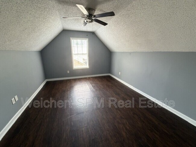 Building Photo - 4524 Port Royal Cove
