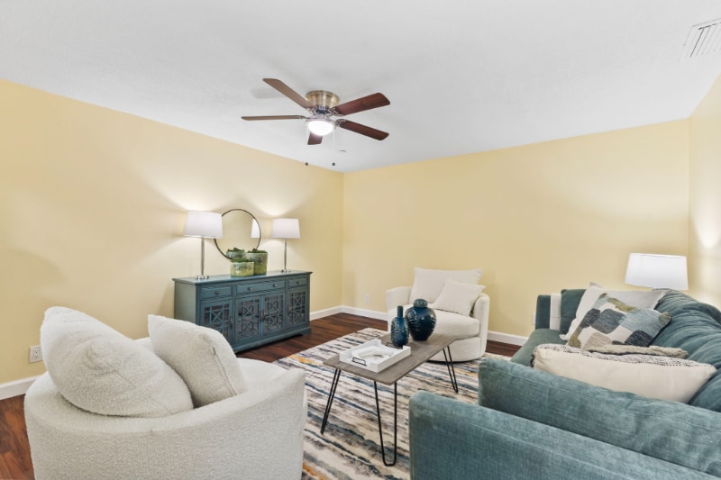Building Photo - 5534 Norde Dr E
