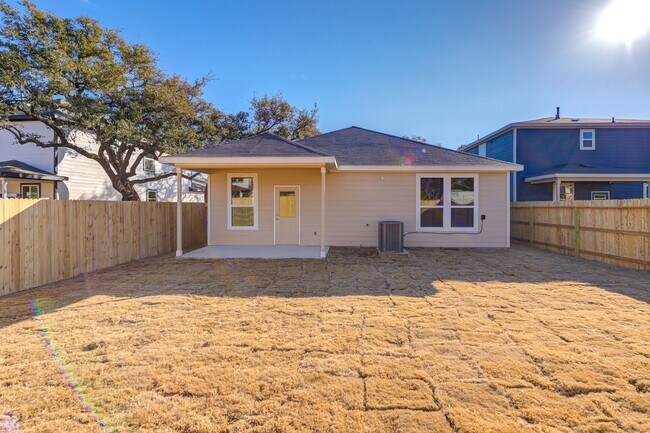 Building Photo - New Construction Rental Home in NW Side.