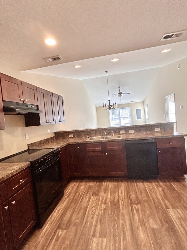 Building Photo - 21 Jackmia Way