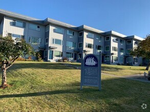 Building Photo - Bootleggers Cove