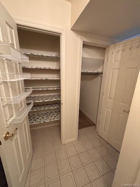 Building Photo - 35 Deer Crossing Dr