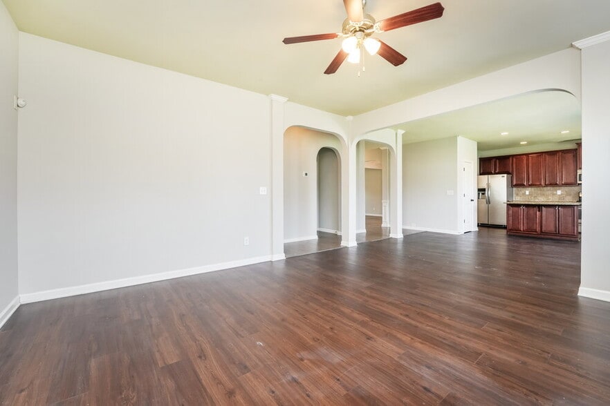 Building Photo - 304 Brittney Cove