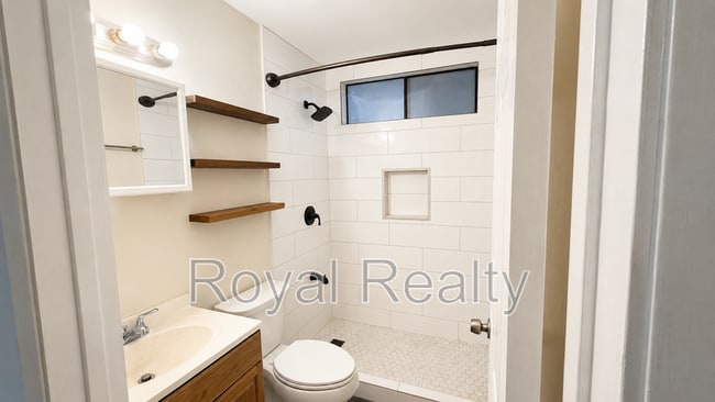 Building Photo - 72 Keala Pl